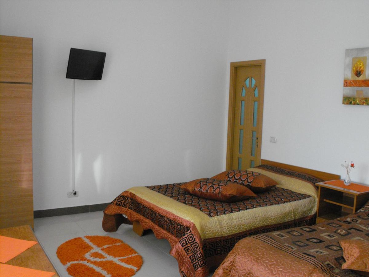 Casa Rustica Apart & Rooms Cîmpineanca Kültér fotó